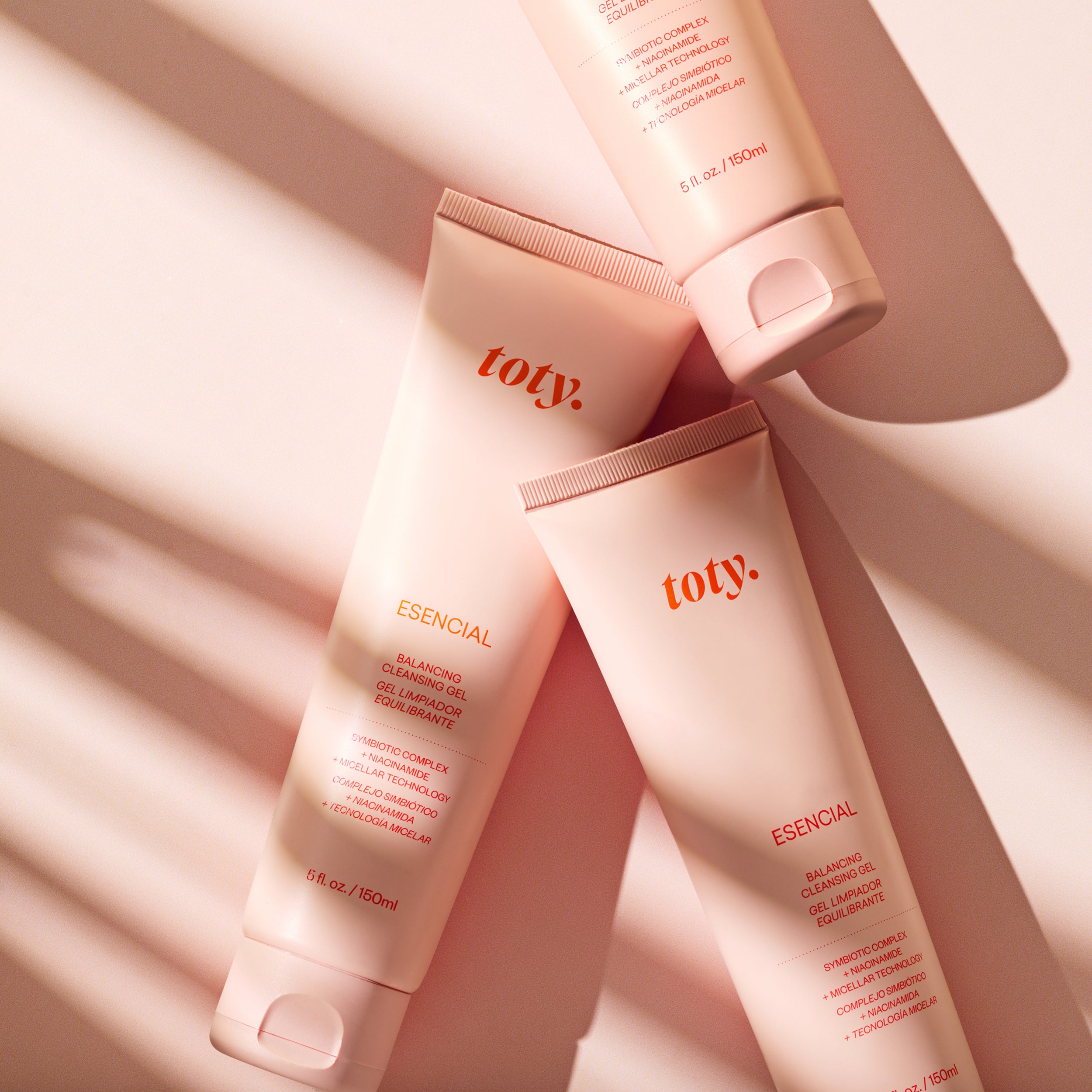 ESENCIAL CLEANSER