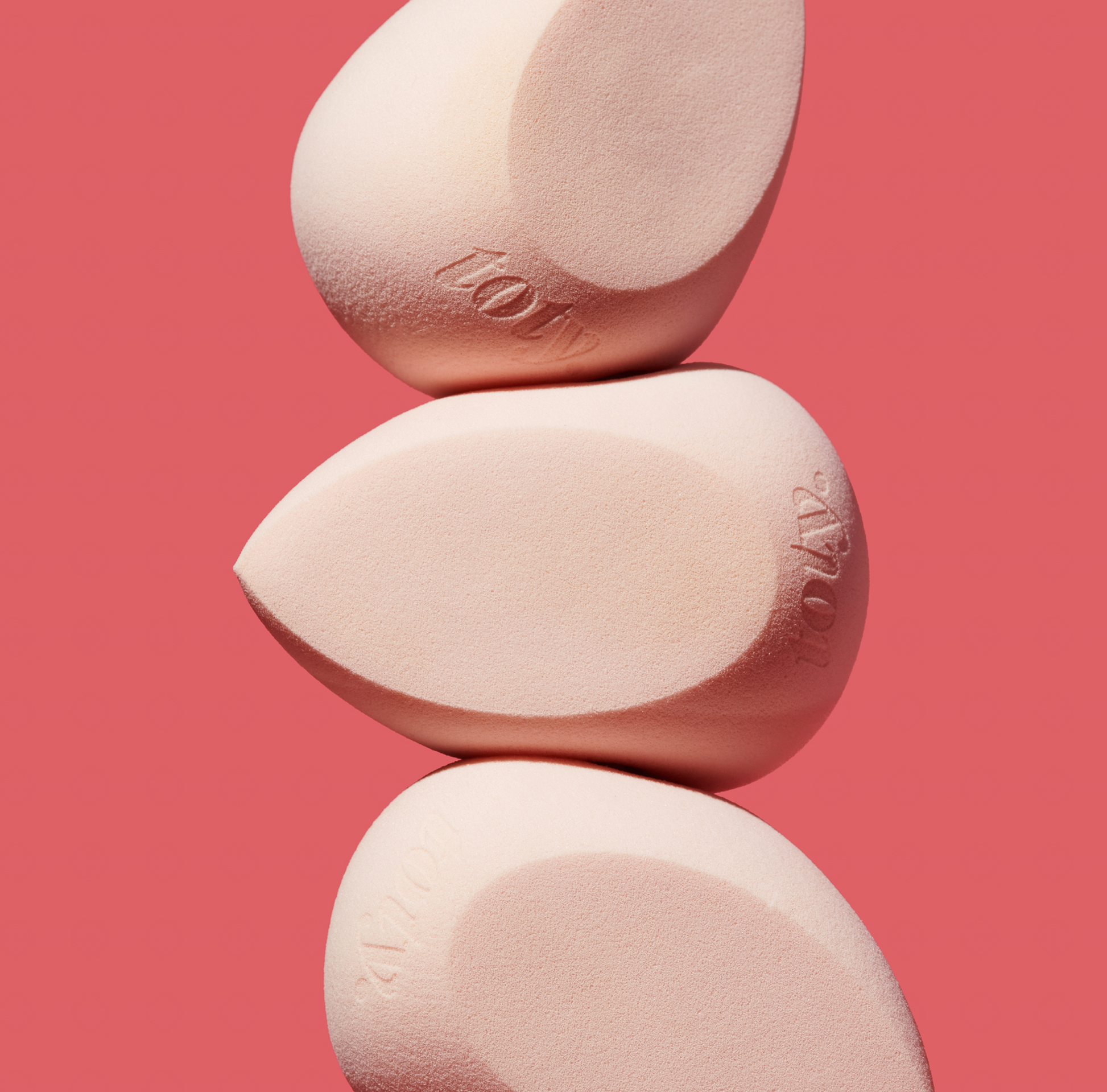 ILLUMINA BEAUTY BLENDER
